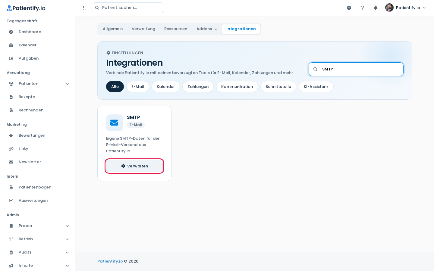 Einstellungen, Reiter Integrationen mit der Suche nach SMTP und dem Button Verwalten