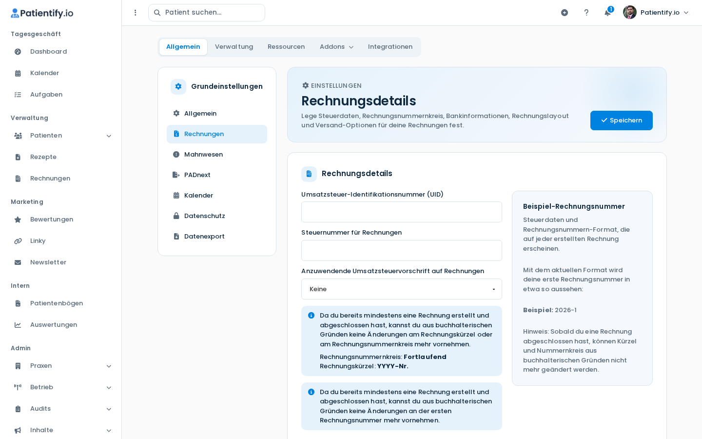 Einstellungen, Rechnungen: Bereich Rechnungsdetails mit Steuerfeldern und Beispiel-Rechnungsnummer